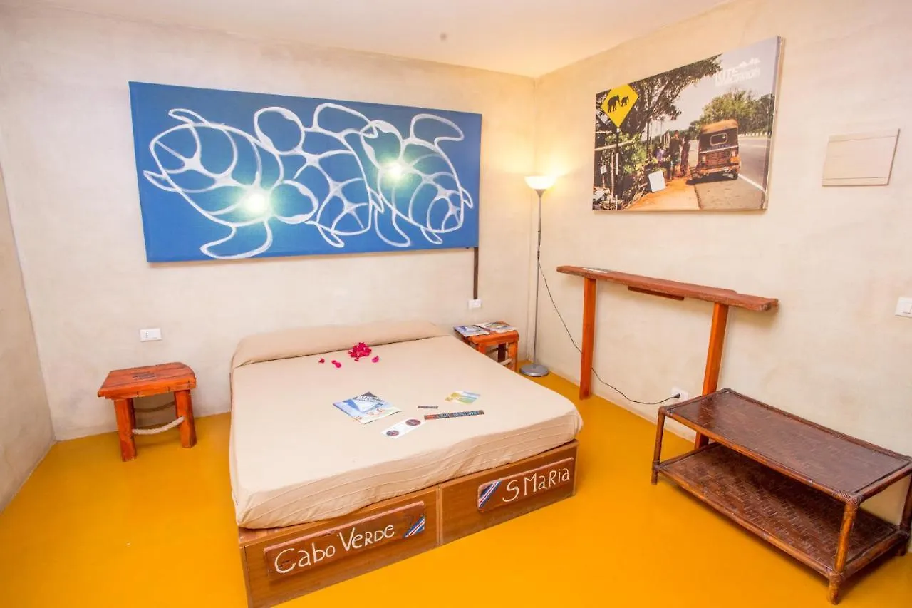 Couette-café Surfactivity Guest House Santa Maria